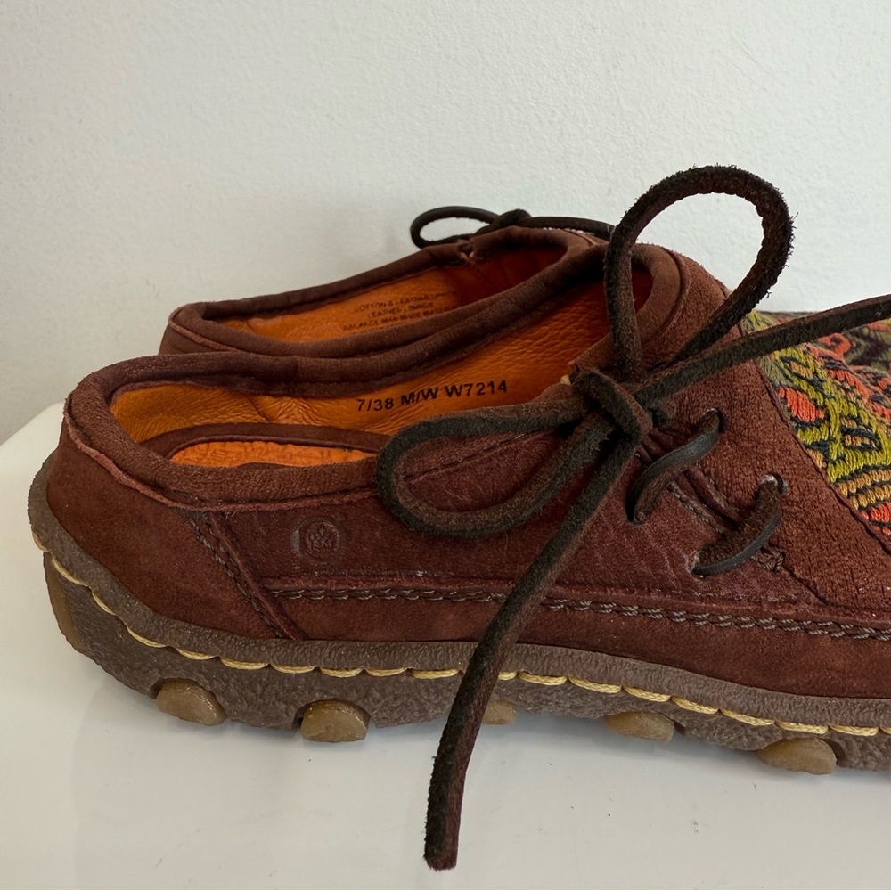 Born Geometric Aztec Tapestry Blanket Leather Mule Clog Women Size 7 Casual Boho - Picture 3 of 10